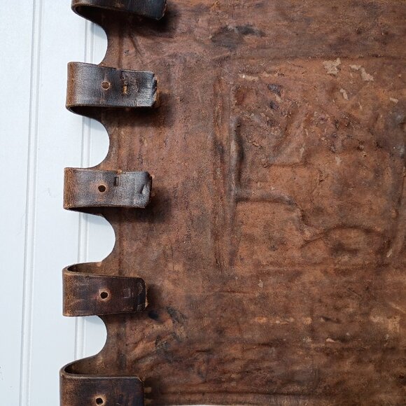 Angel Pazmino Tooled Leather Chair Seat Replacement Part Episodio Historico Vtg - Picture 15 of 16